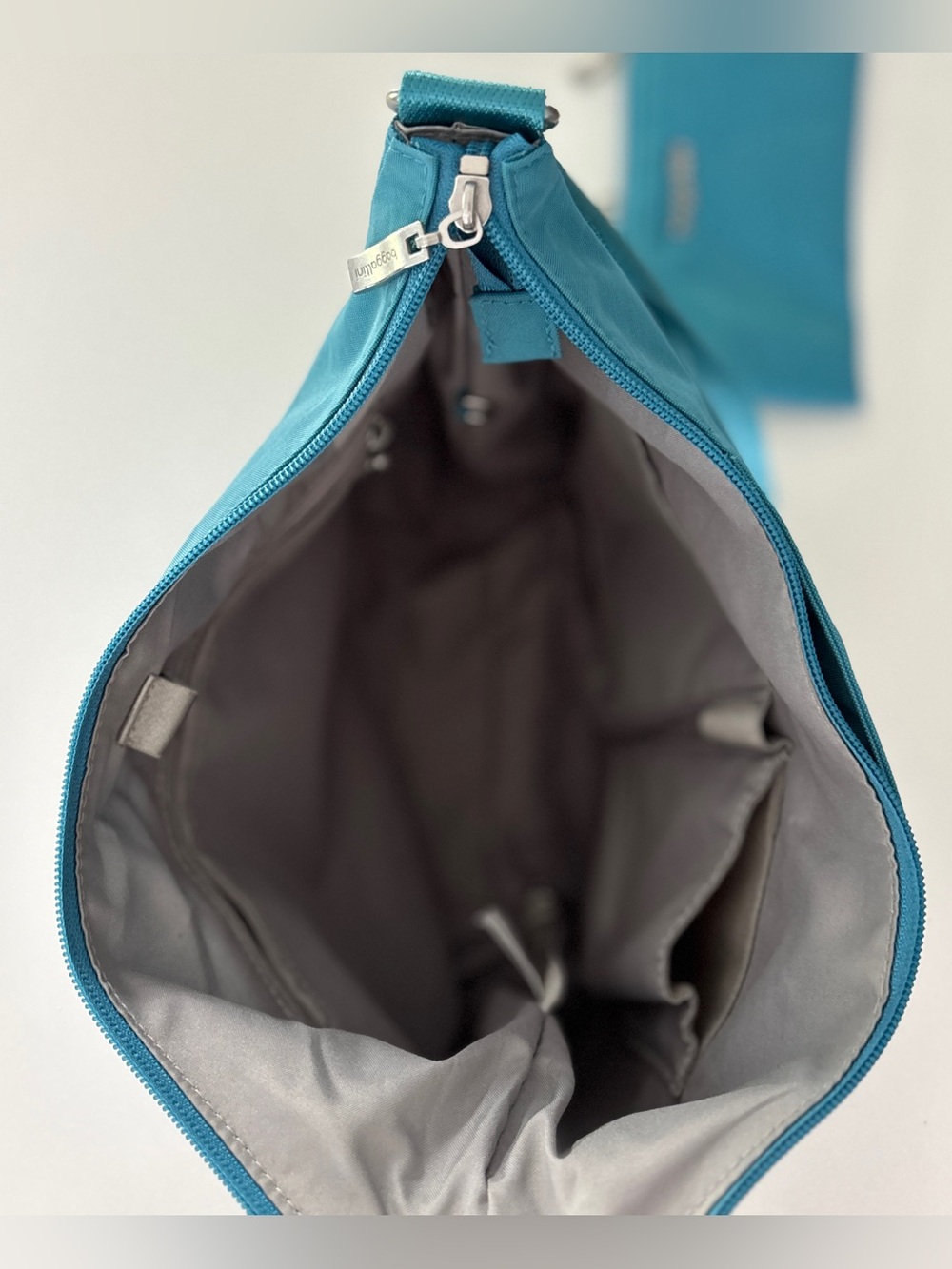 Baggallini Modern Everywhere Bagg - Picture 5 of 6